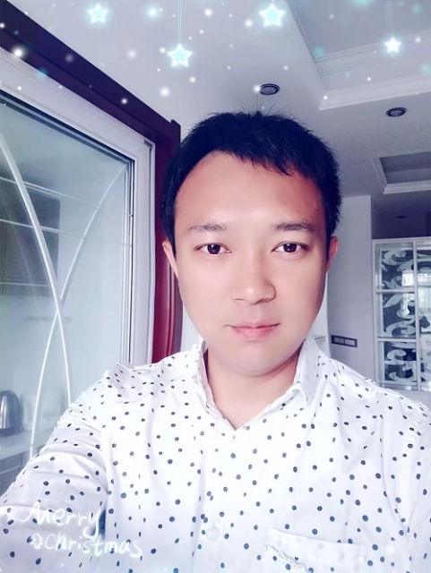 真诚小哥的第一张照片--宜都中老年相亲网